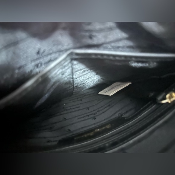 Tommy Bahama EL Roble Distressed Black Leather Studded Slim Crossbody 10x10x1.25 - Picture 9 of 11